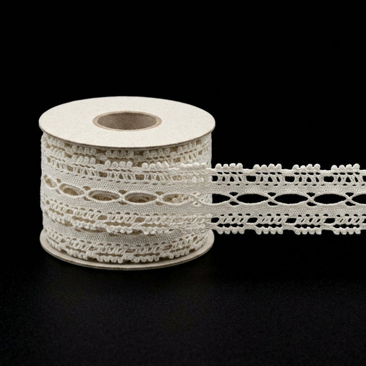 Off White Delicate Dual Scallop Cotton Crochet Lace Trim - 5 mtr