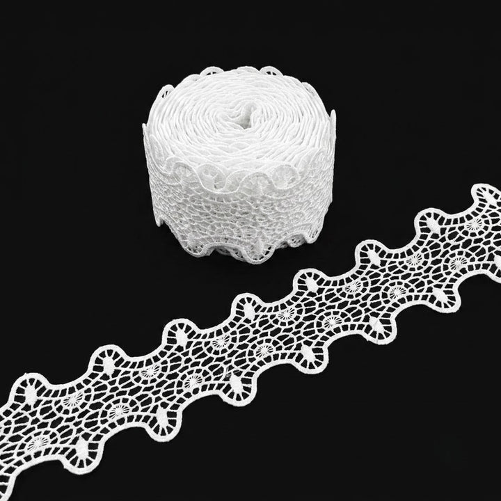 White Wavy Mesh Chemical Lace - 5 mtr