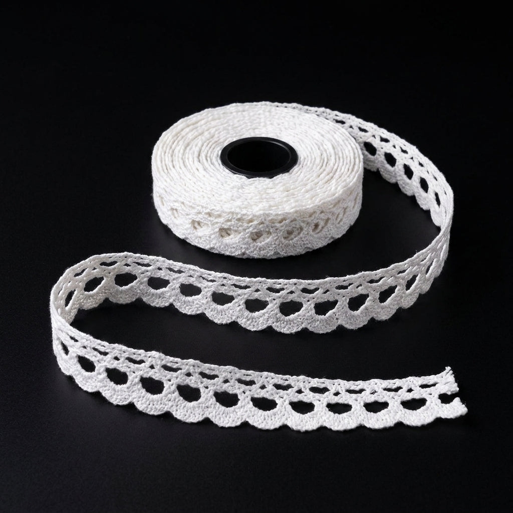 White Scalloped Edge Crochet Lace Trim - 5 mtr