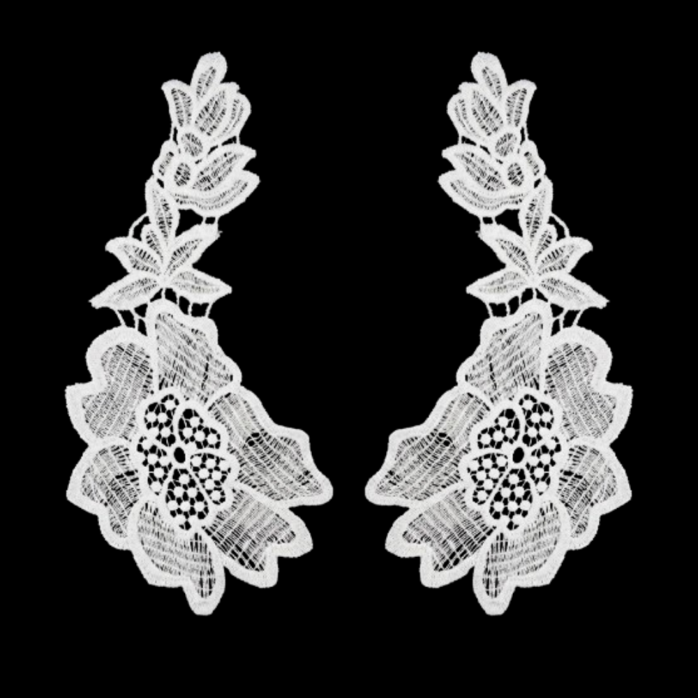 Off White Large Flower Chemical Patches – Pack of 2