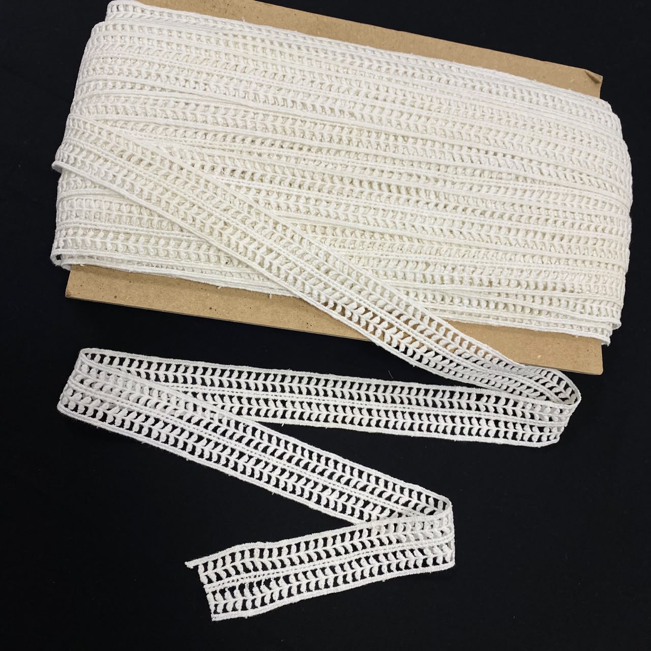 Natural Geometric Openwork Chemical Lace - 5 mtr