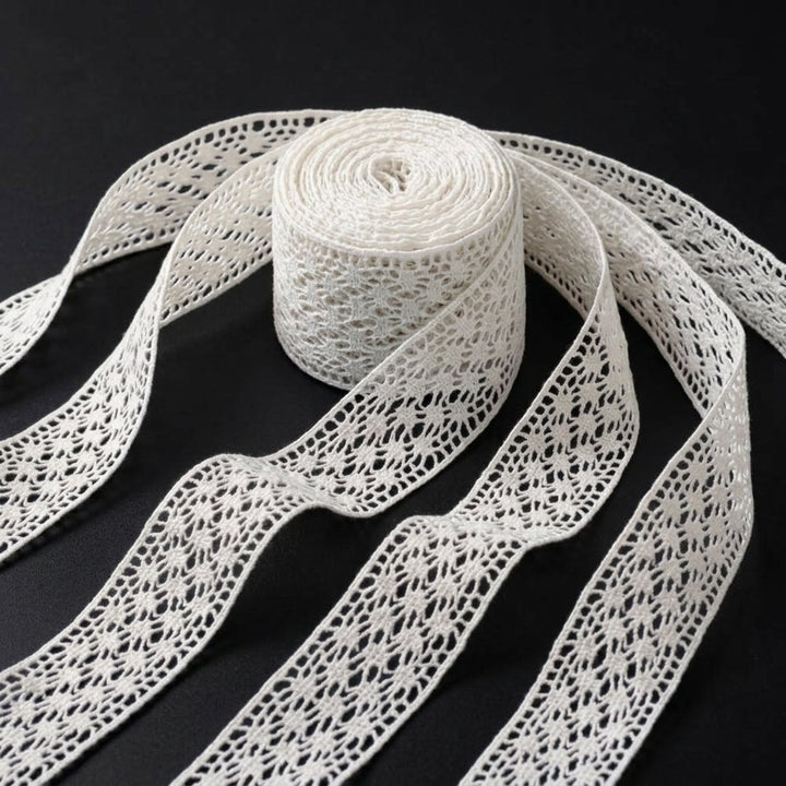 Off White Fine Yarn Design Crochet Lace Trim – 5 Mtr