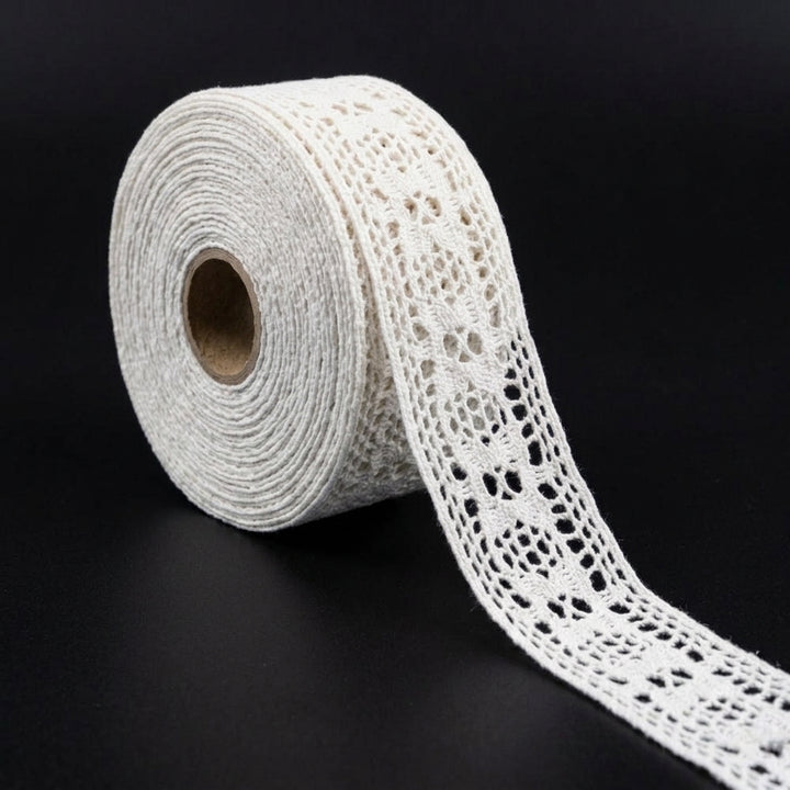 Off White Cotton Crochet Flower Design Lace Trim - 5 mtr