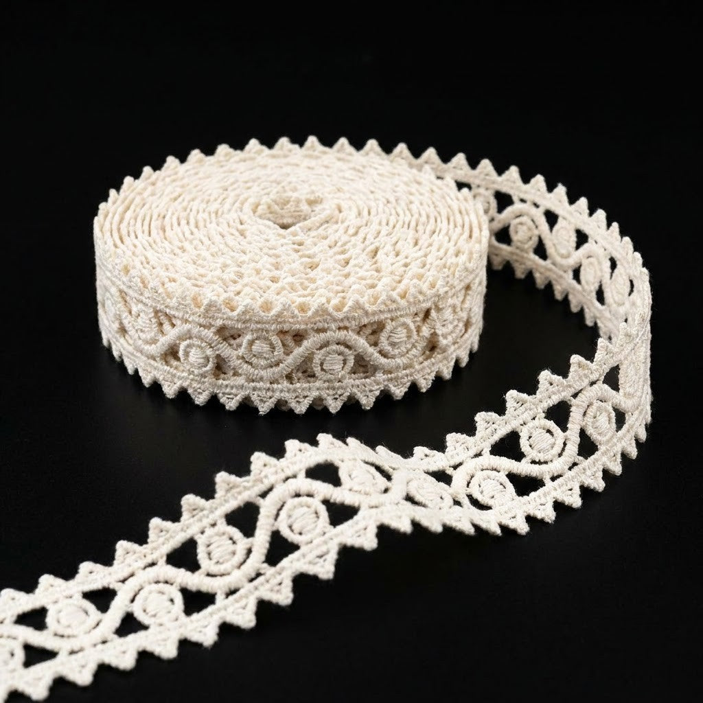 Natural Floral Chemical Cotton Lace - 5mtr