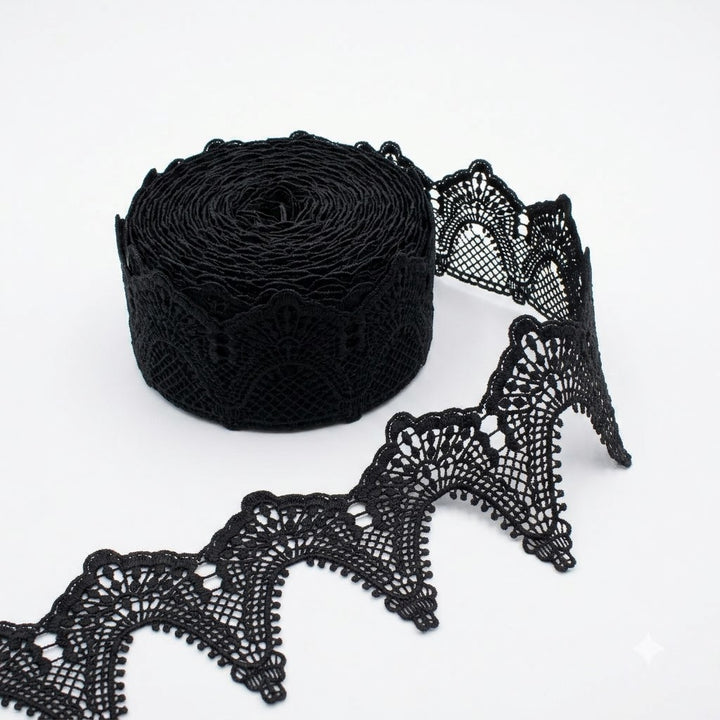 Black Webbed Openwork Chemical Lace - 5 mtr
