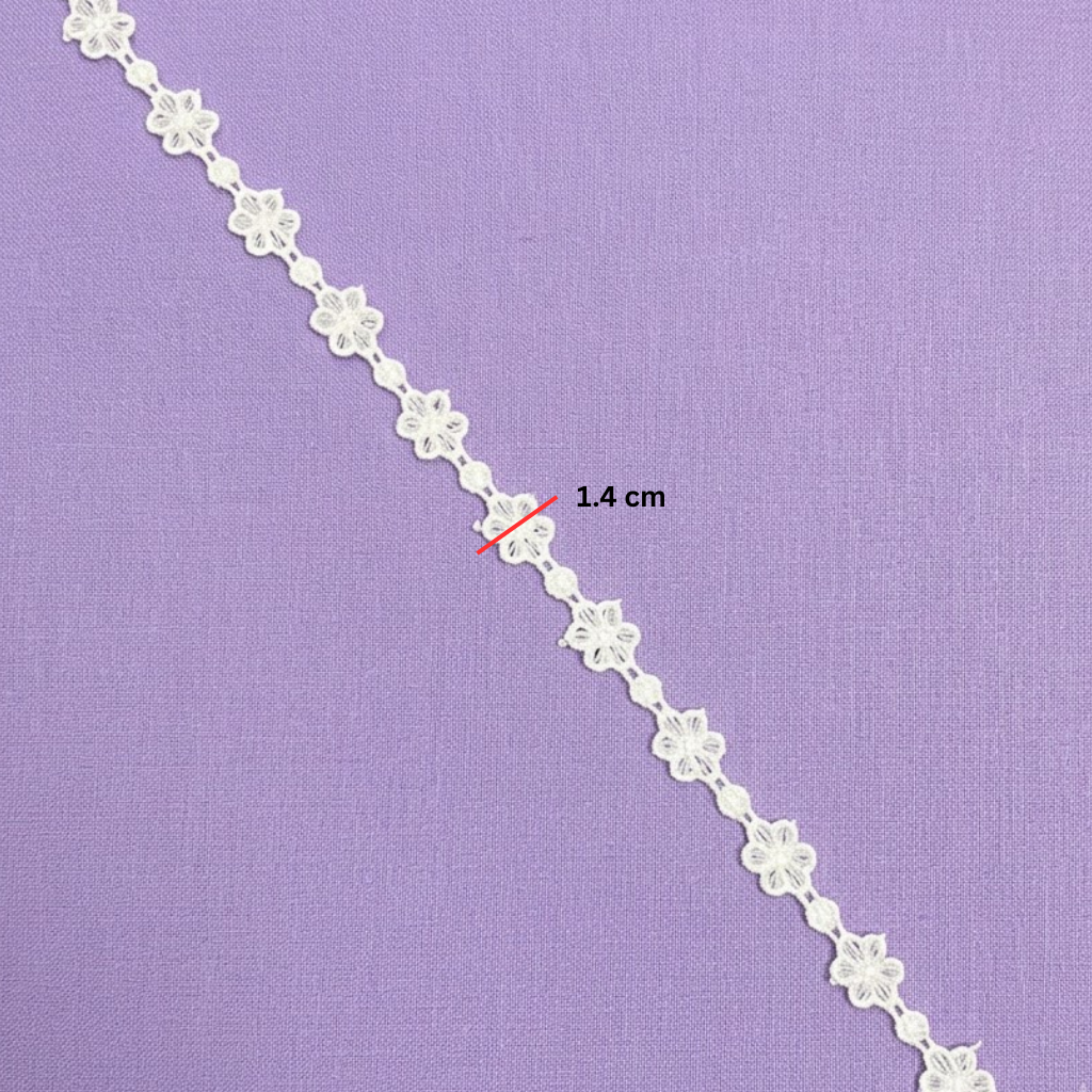 White Floral Chain Chemical Lace - 5 mtr