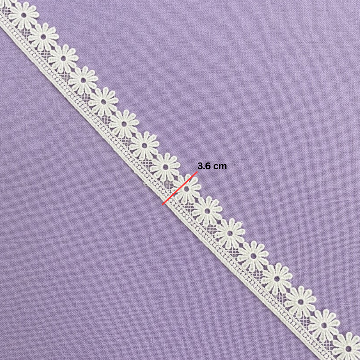 White Daisy Border Chemical Lace - 5 mtr