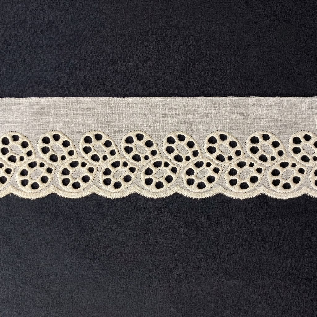 Natural Circular Eyelet Embroidery Schiffli Lace - 5 mtr