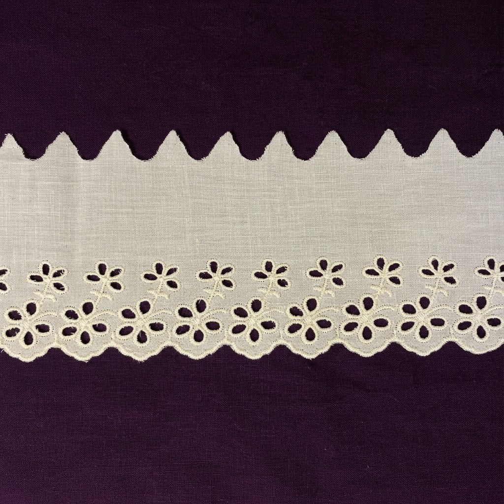 Natural Schiffli Embroidery Lace Blossom Design-5 mtr