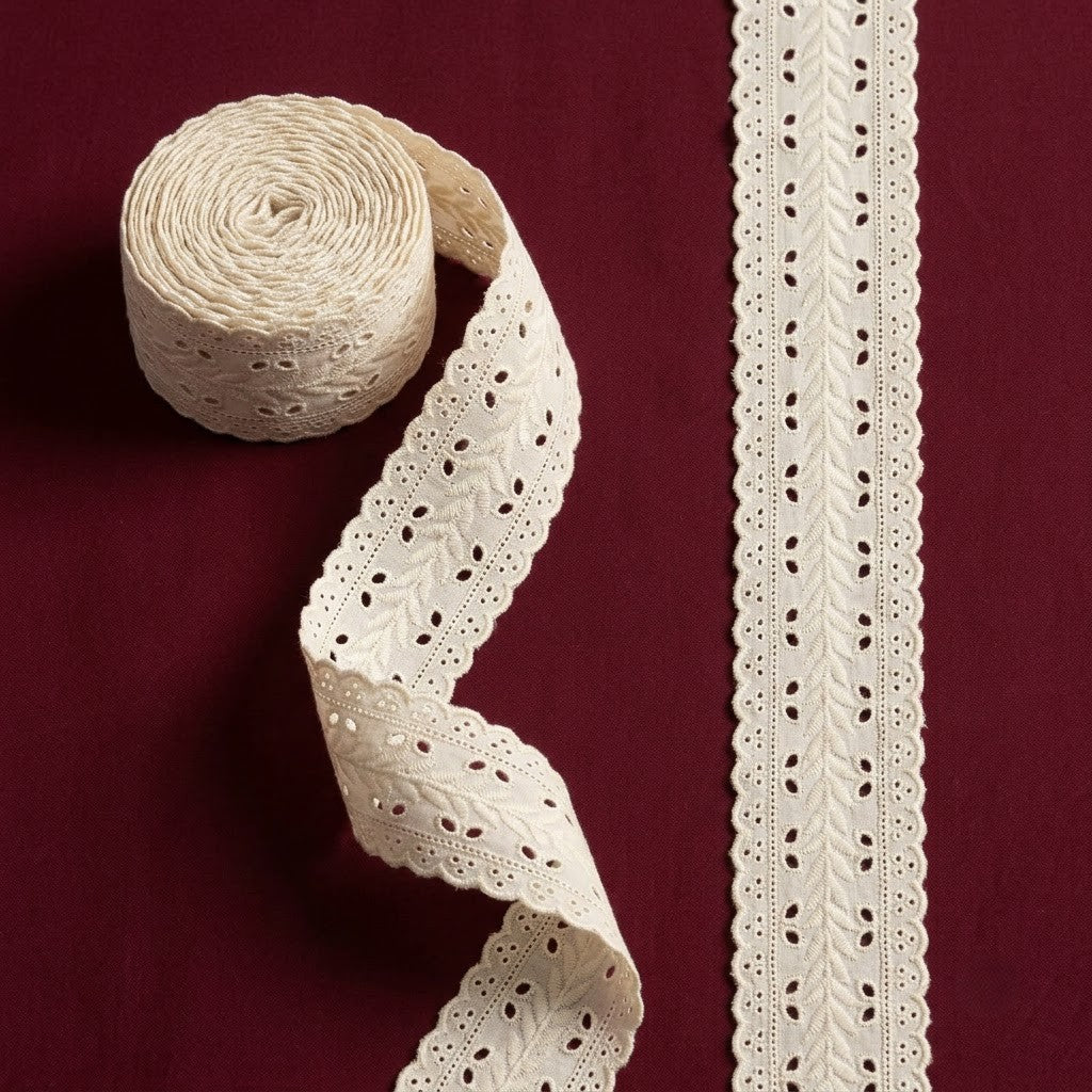 Natural Leaf Pattern Schiffli Embroidery Lace - 5 mtr