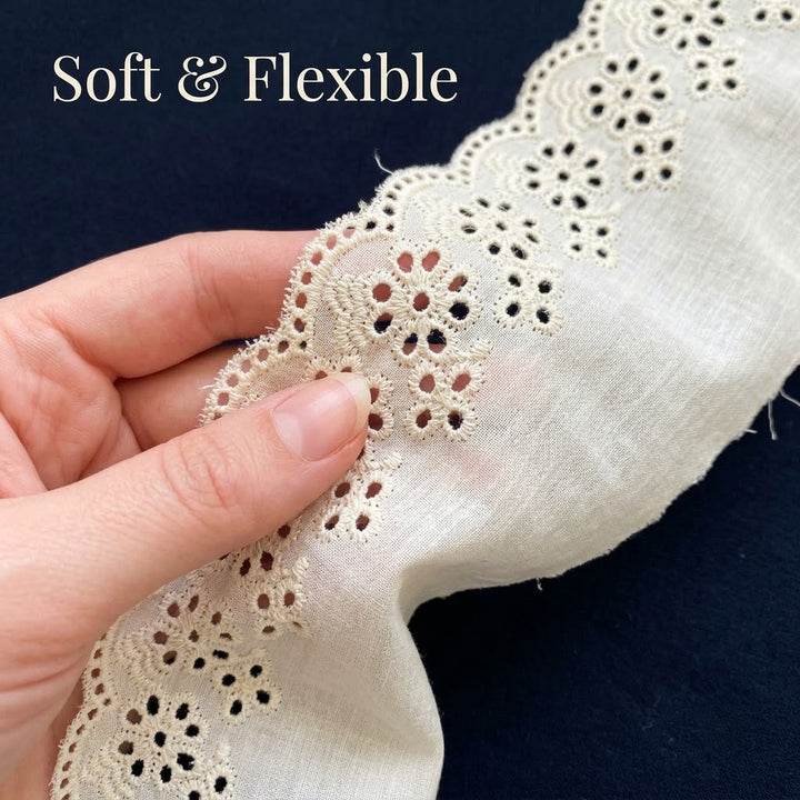 Natural Floral Eyelet Embroidery Schiffli Lace - 5 mtr